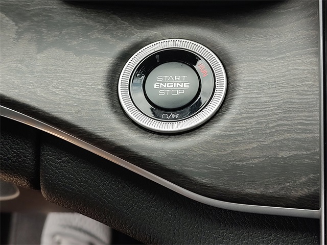 2025 Jeep Grand Cherokee Limited photo 19