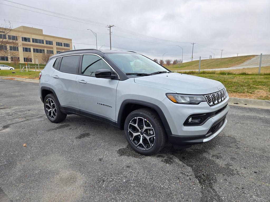 2026 Jeep Compass Limited's photo