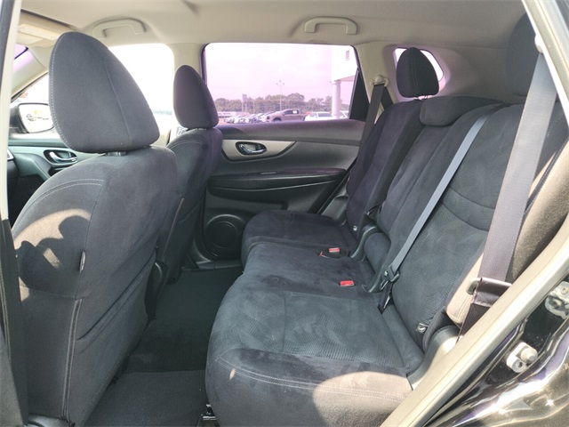 2016 Nissan Rogue S photo 6