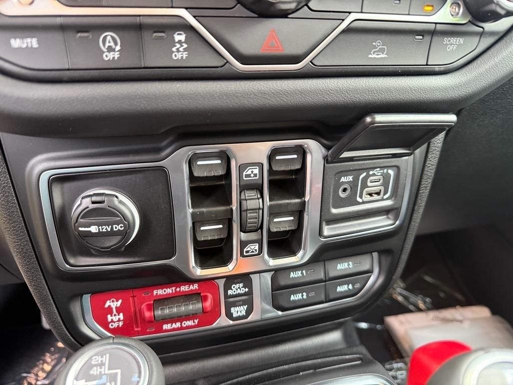 2025 Jeep Gladiator Rubicon photo 6