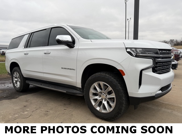 2023 Chevrolet Suburban Premier's photo