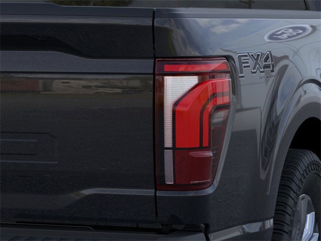 2025 Ford F-150 Lariat photo 19