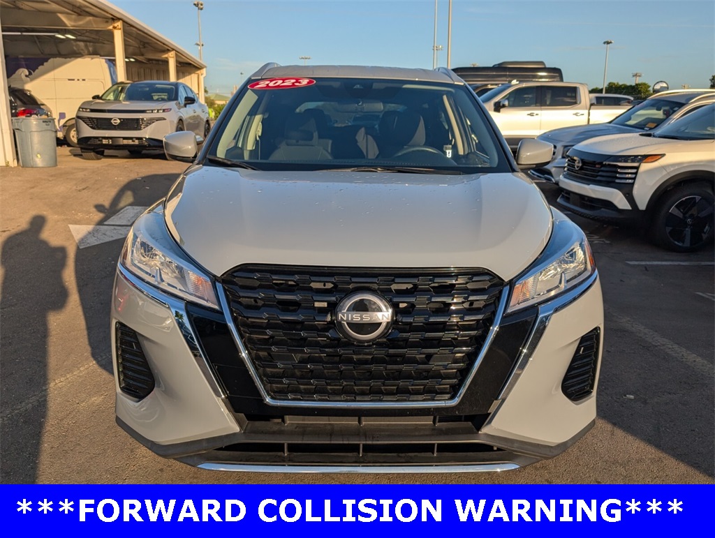 2023 Nissan Kicks SV photo 3