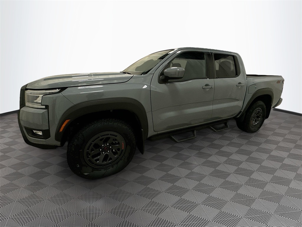 2025 Nissan Frontier PRO-4X's photo