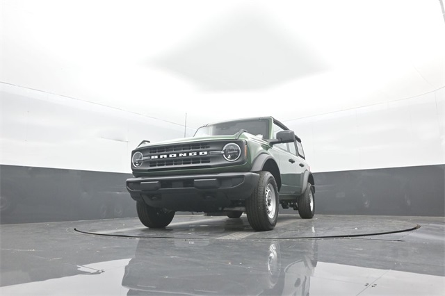 2025 Ford Bronco Base photo 20