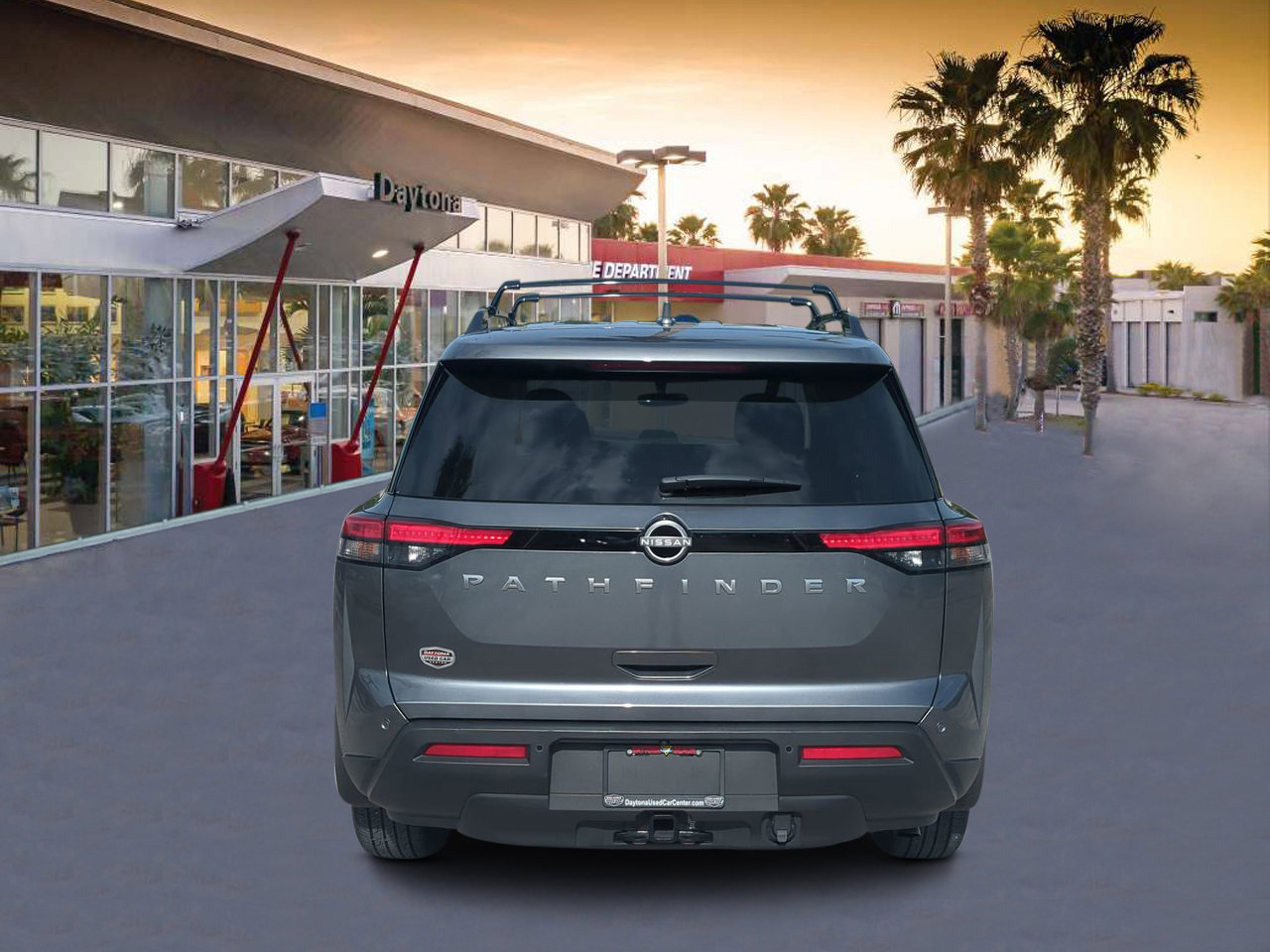 2025 Nissan Pathfinder SV photo 3