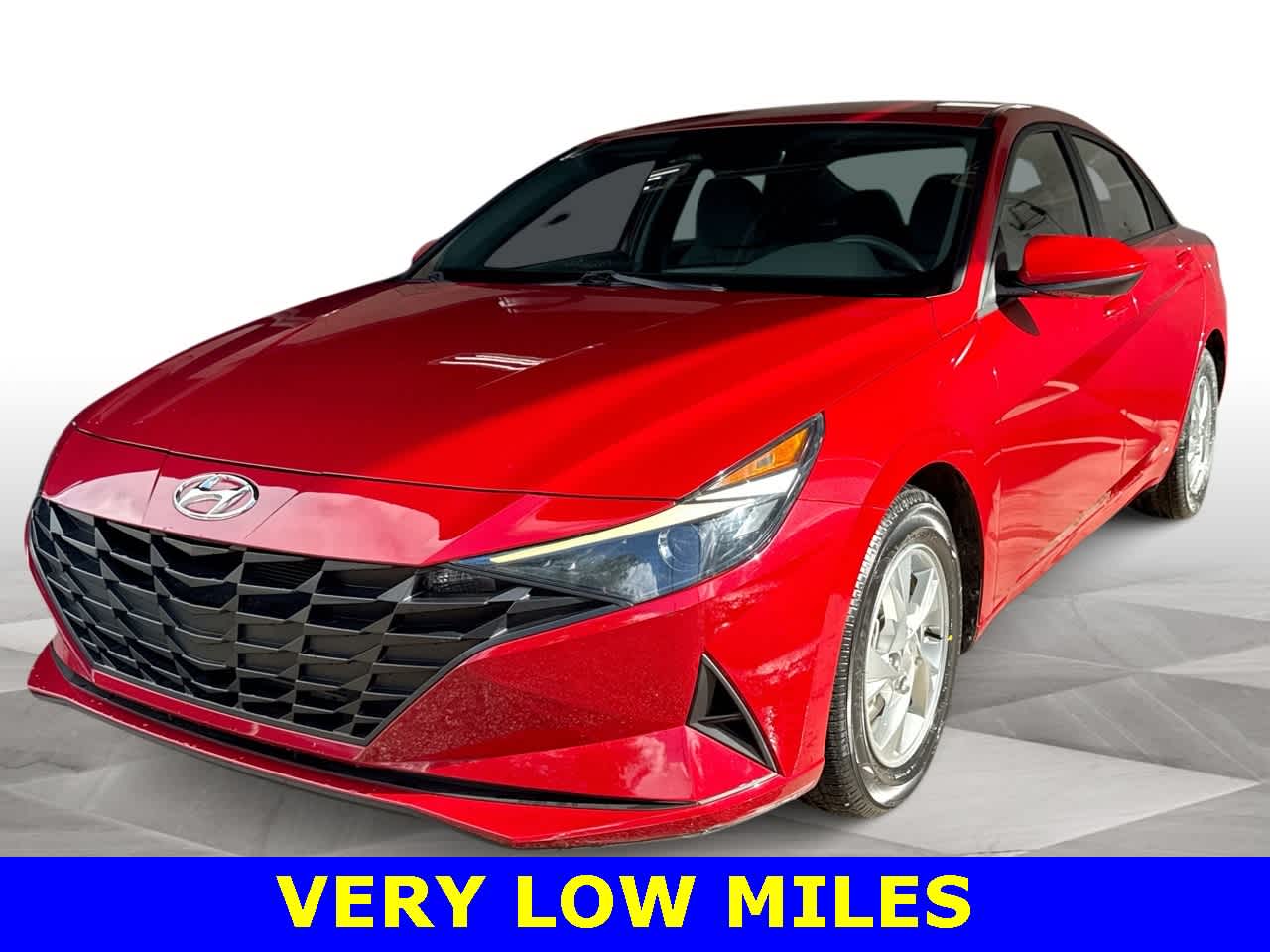 2022 Hyundai Elantra SE