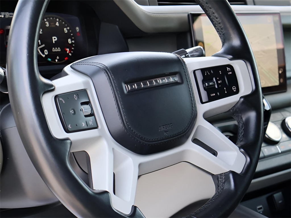 2022 Land Rover Defender 110 XS Edition photo 13