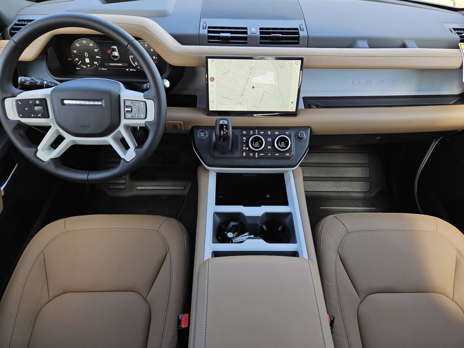 2025 Land Rover Defender 110 X-Dynamic SE photo 27