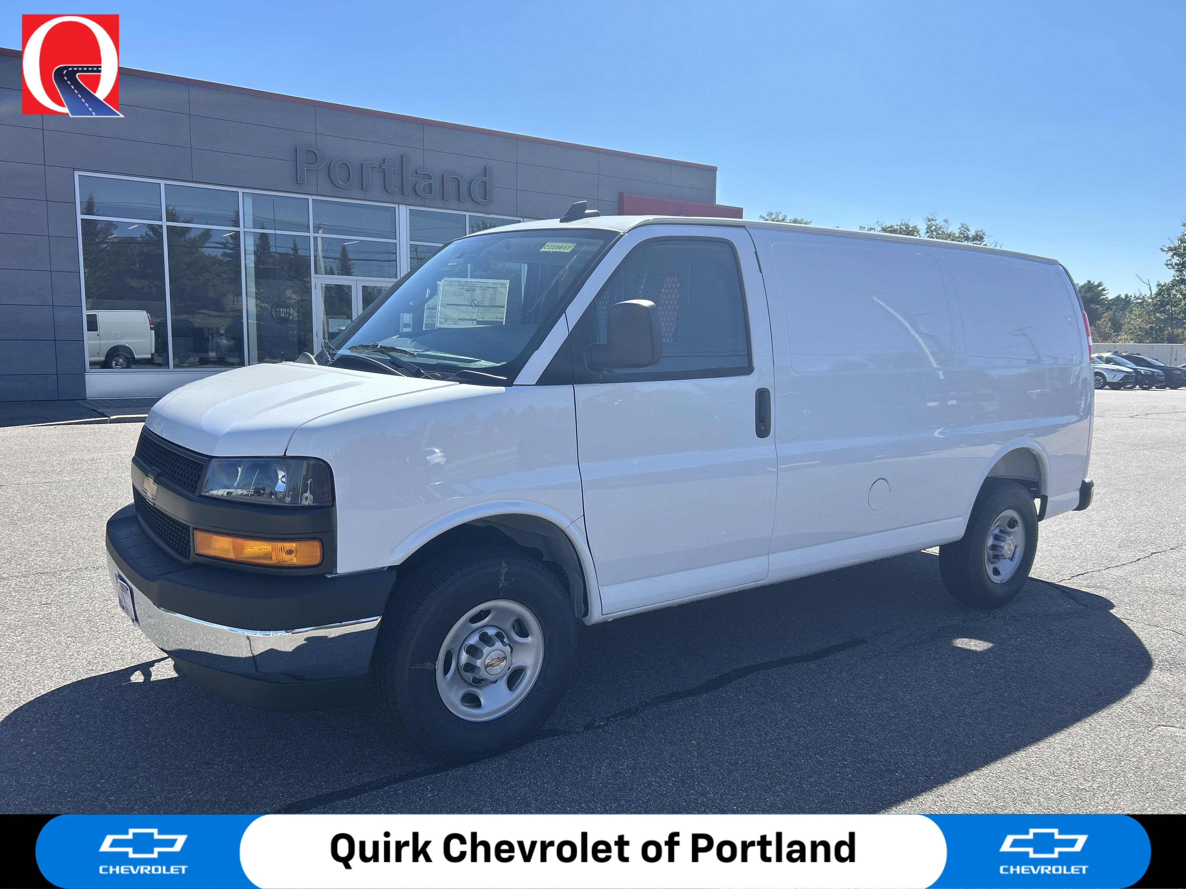 2025 Chevrolet Express Cargo Work Van's photo