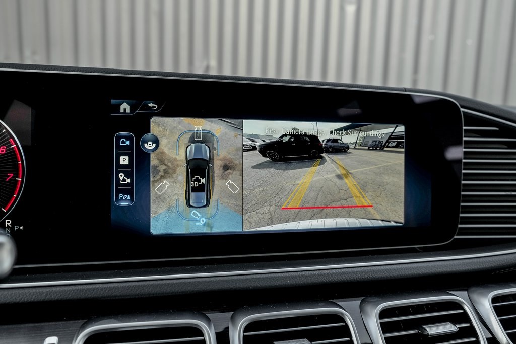 2025 Mercedes Benz GLS 450 4MATIC photo 12