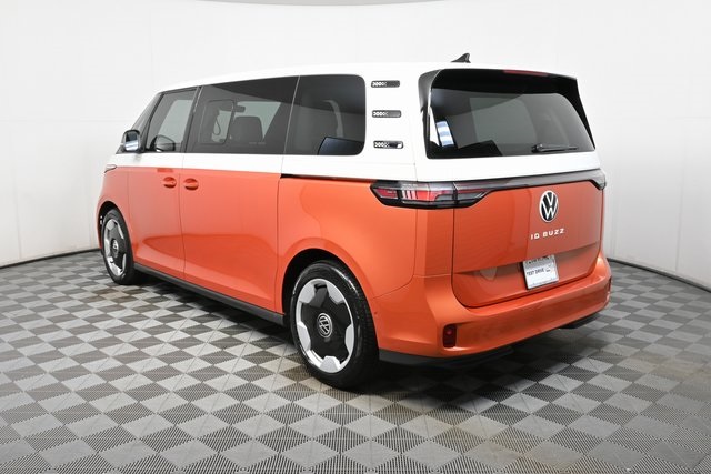 2025 Volkswagen ID. Buzz Pro Plus photo 21
