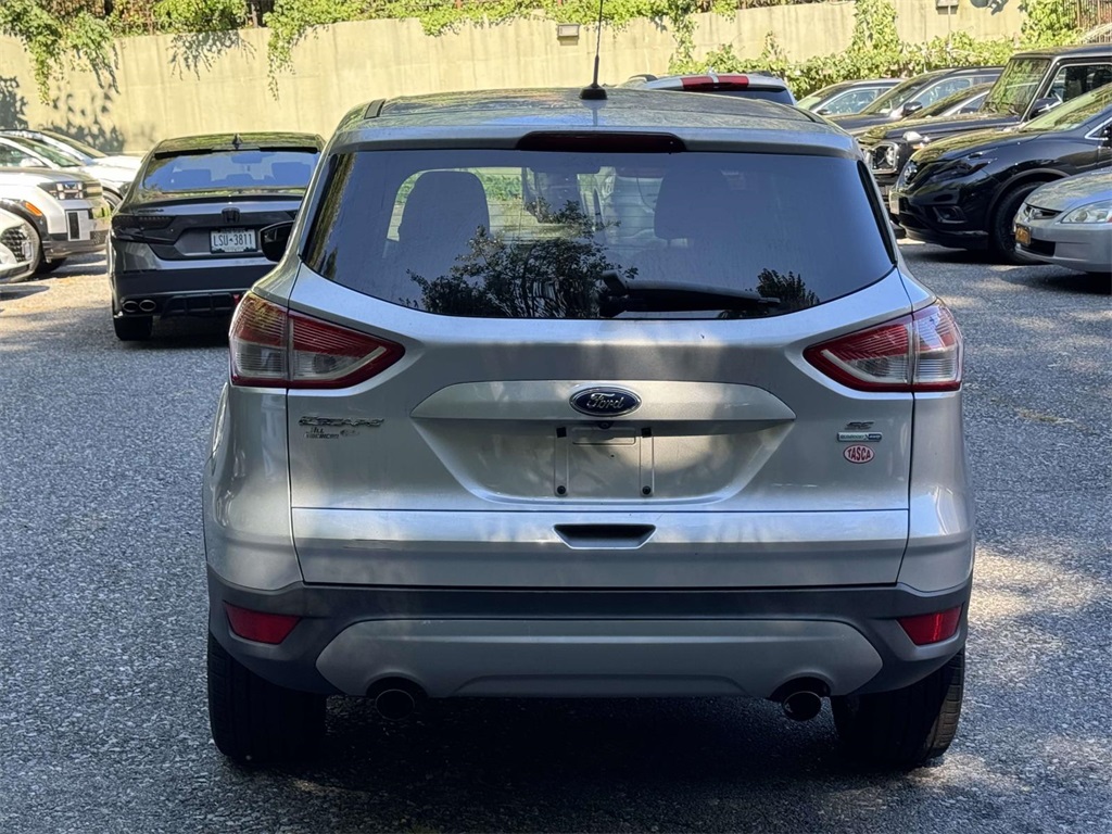 2014 Ford Escape SE photo 5