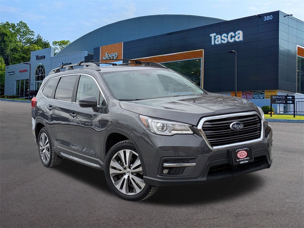 2022 Subaru Ascent Limited's photo