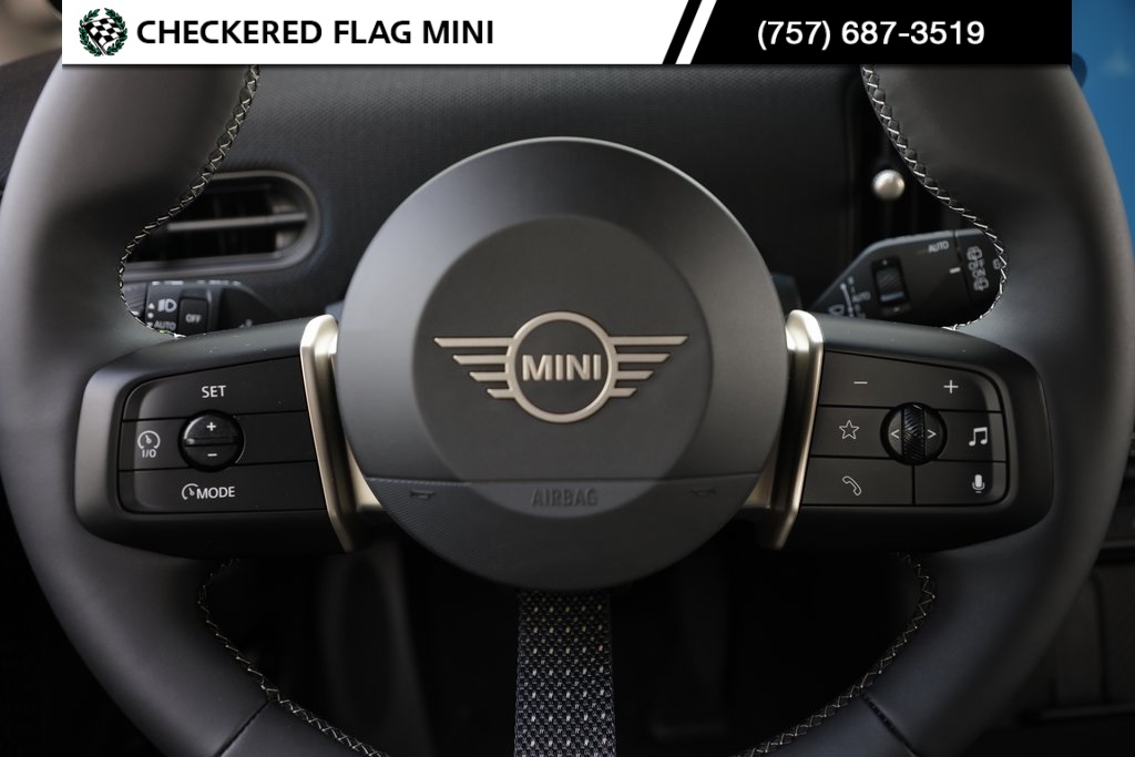 2025 Mini Cooper Hardtop S photo 23