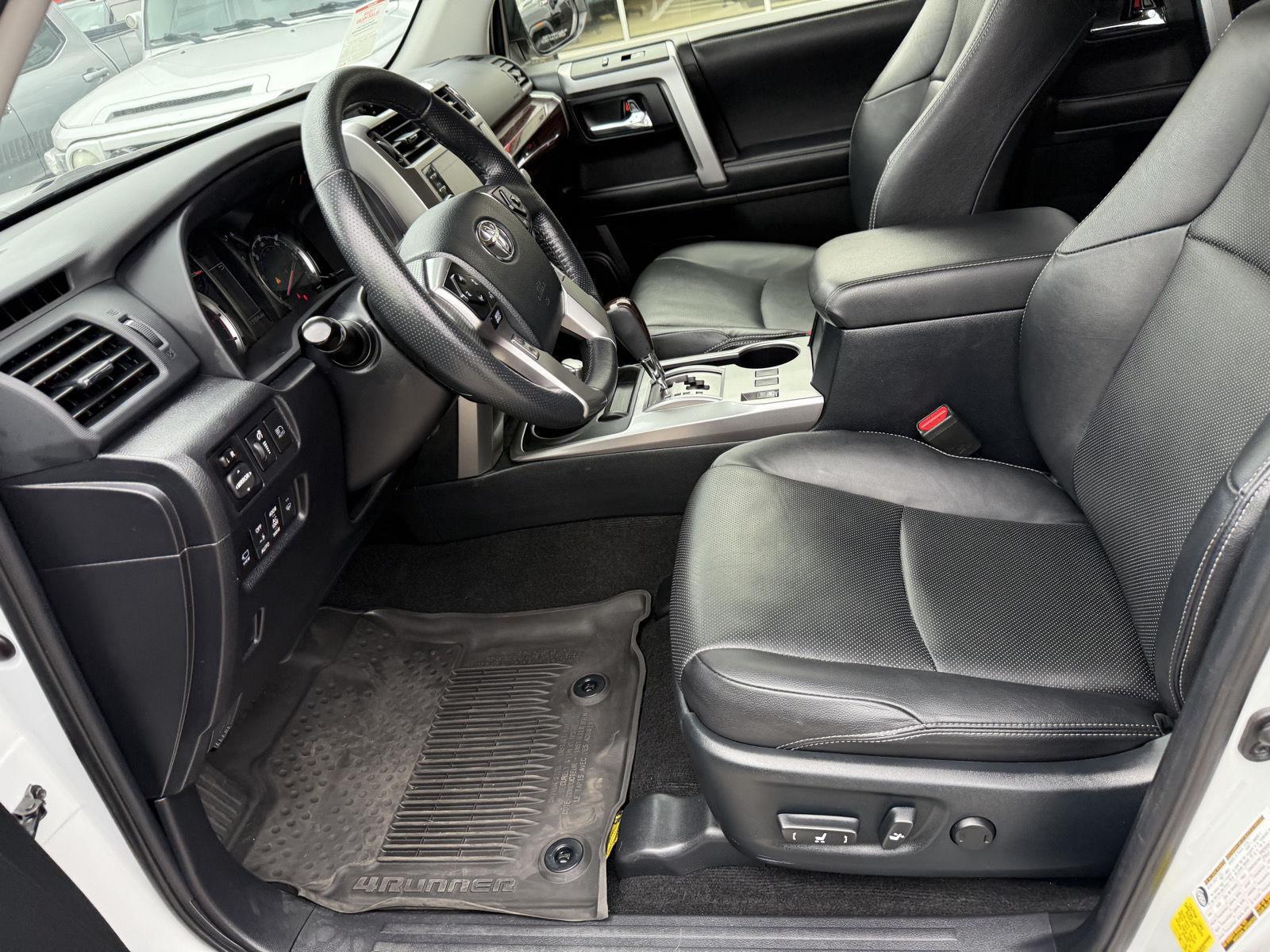 2024 Toyota 4Runner Limited photo 10