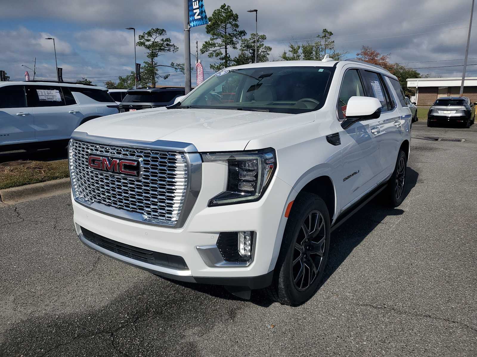 2024 GMC Yukon Denali's photo