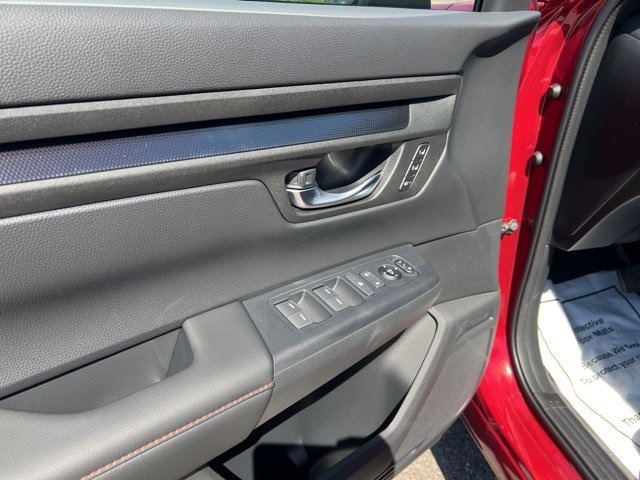 2024 Honda CR-V Hybrid Sport-L Sport photo 9