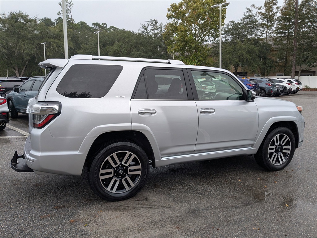 2019 Toyota 4Runner Base photo 3