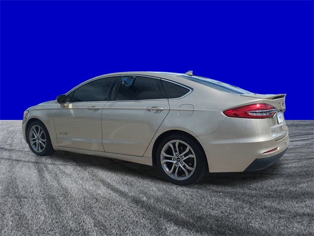 2019 Ford Fusion Hybrid Titanium photo 6