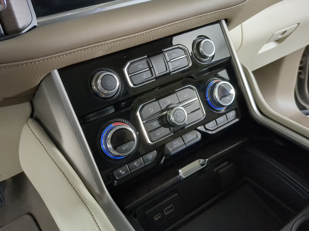 2021 Gmc Yukon Denali photo 25