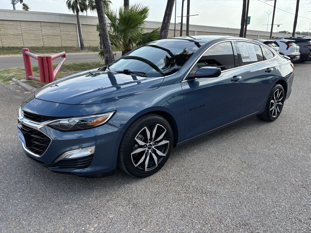 2024 Chevrolet Malibu RS photo 3