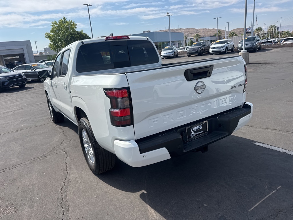 2024 Nissan Frontier SV photo 3