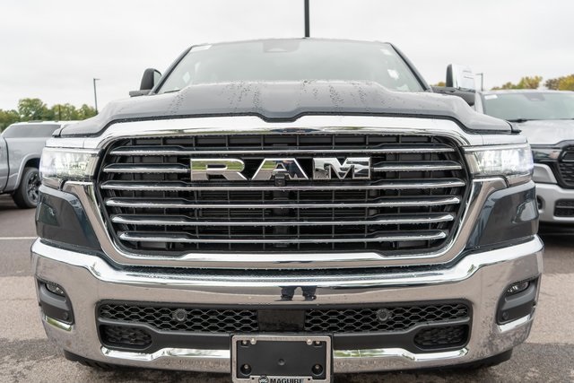 2026 Ram 1500 Laramie photo 2