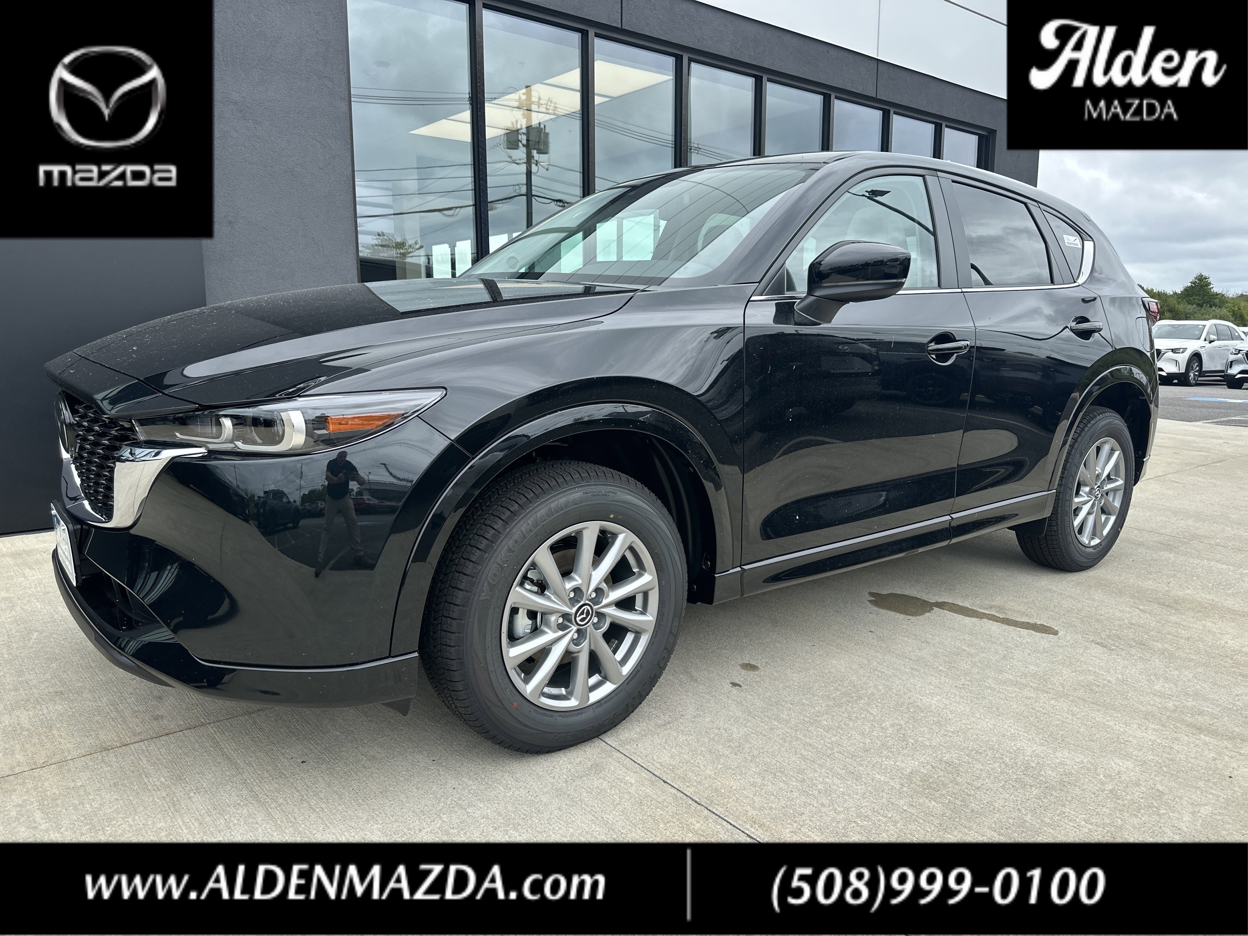 2025 Mazda CX-5's photo