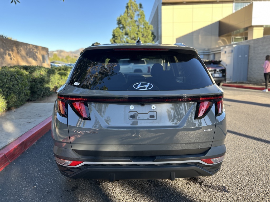 Used 2024 Gray Hyundai SEL image 6