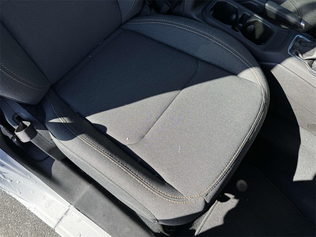 2024 Jeep Wrangler Sport S photo 16