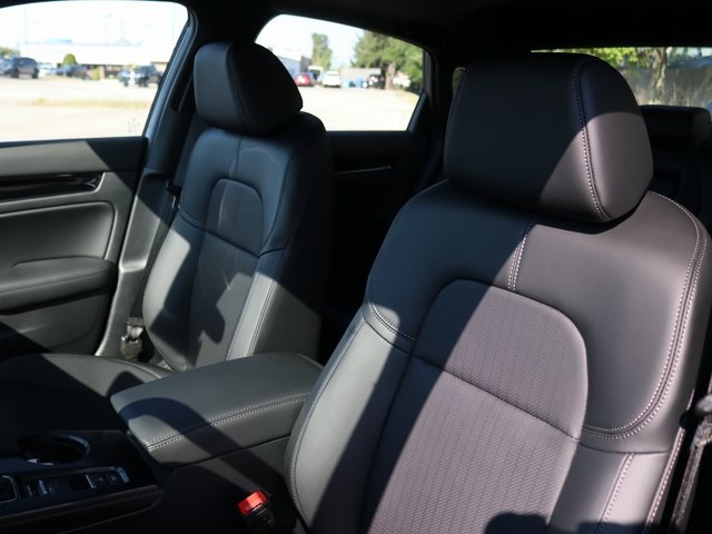 2026 Honda Civic Hybrid Sport Touring photo 7