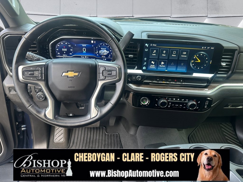 2023 Chevrolet Silverado 1500 LT photo 16