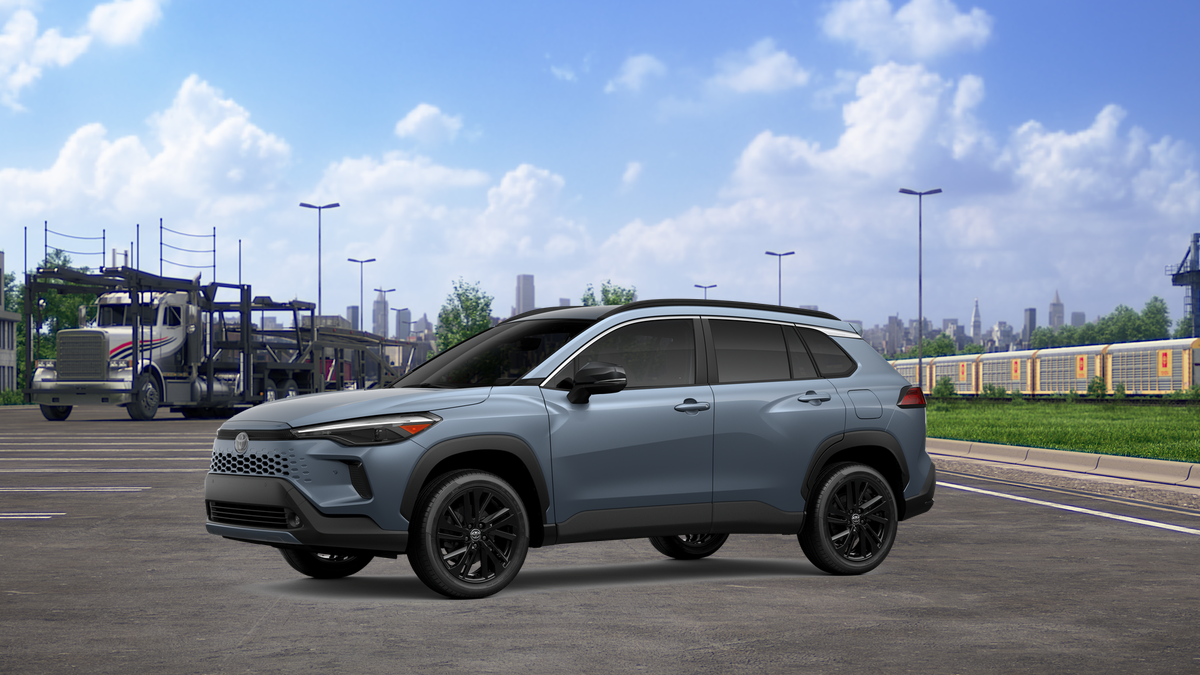 2026 Toyota Corolla Cross XSE photo 2