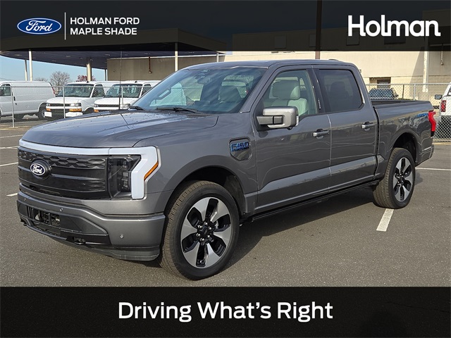 2024 Ford F-150 Lightning Platinum's photo