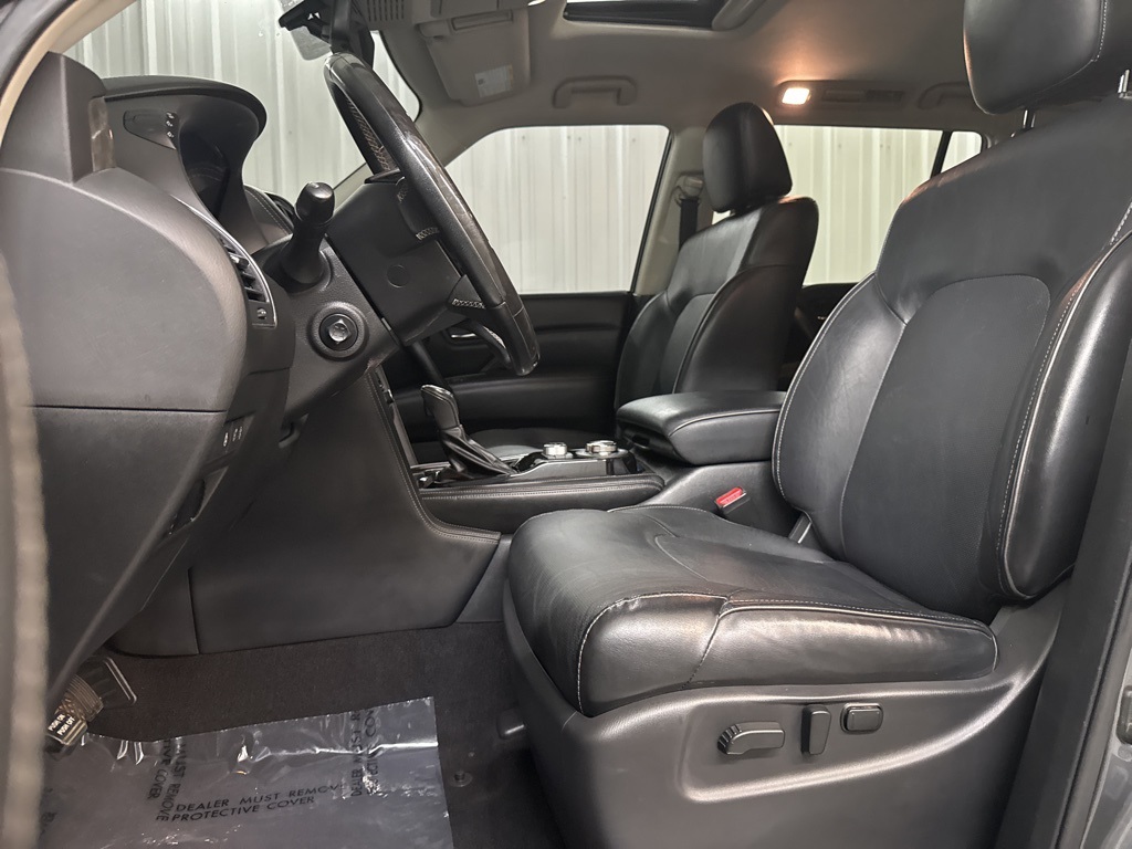 2020 Infiniti QX80 Luxe photo 9