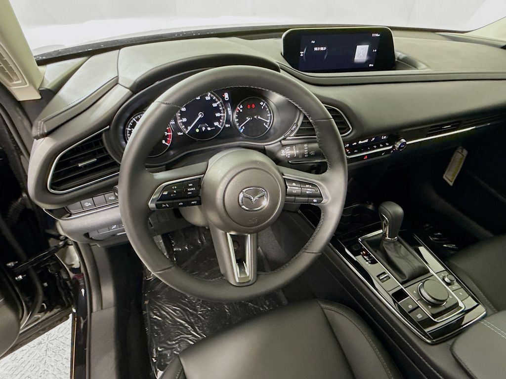 2025 Mazda CX-30 2.5 S Preferred photo 9