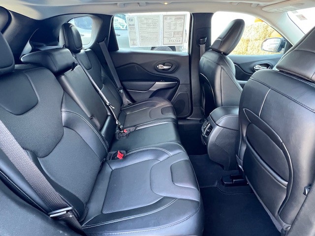 2022 Jeep Cherokee Limited photo 11