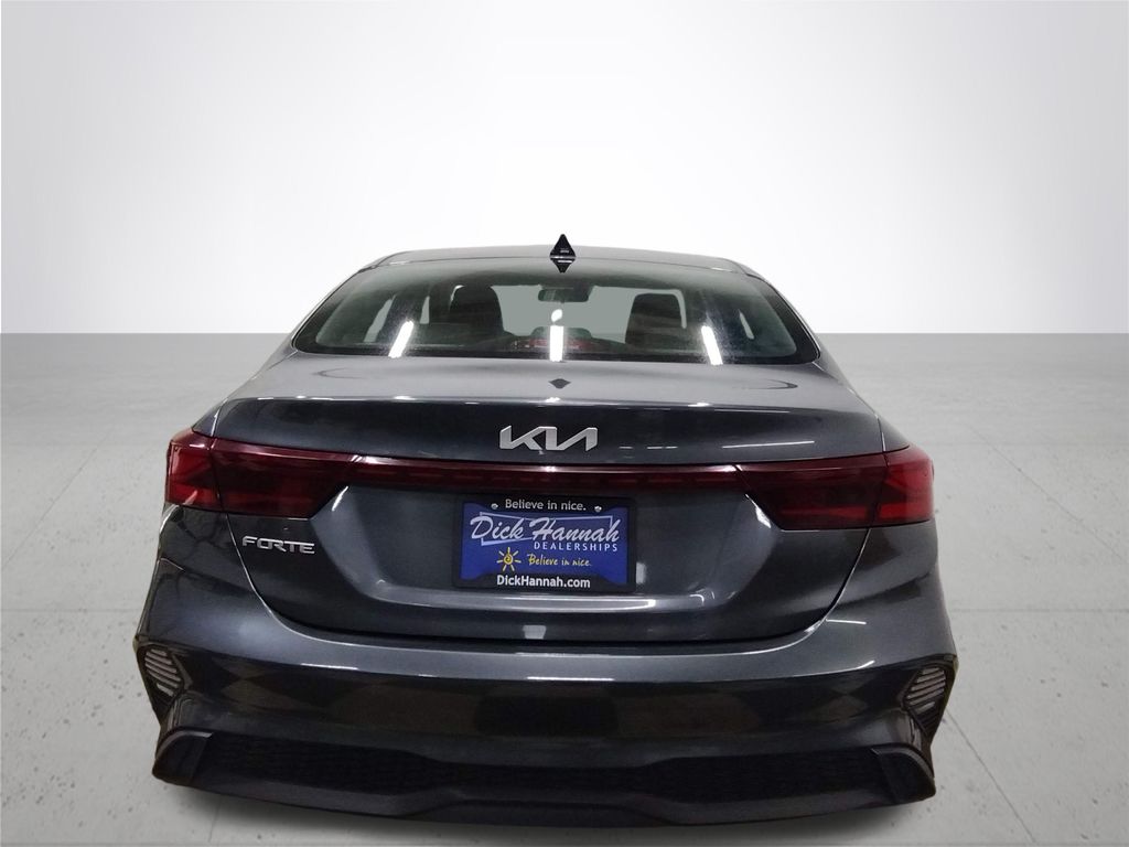 2023 Kia Forte LXS photo 11