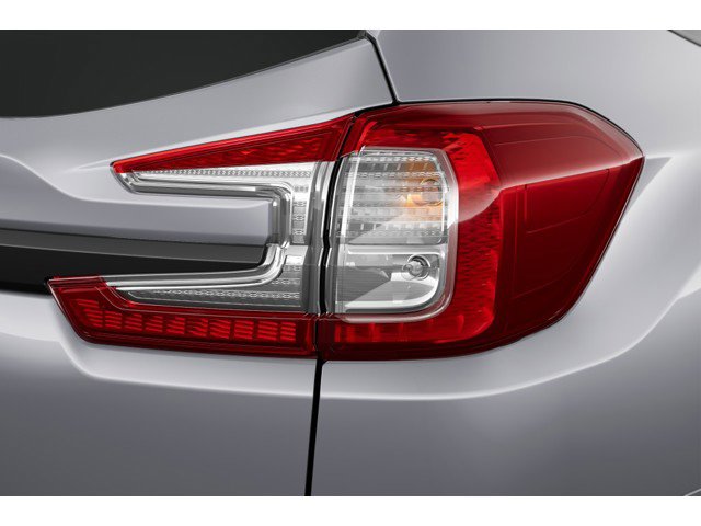 2025 Subaru Ascent Onyx Edition Touring photo 11