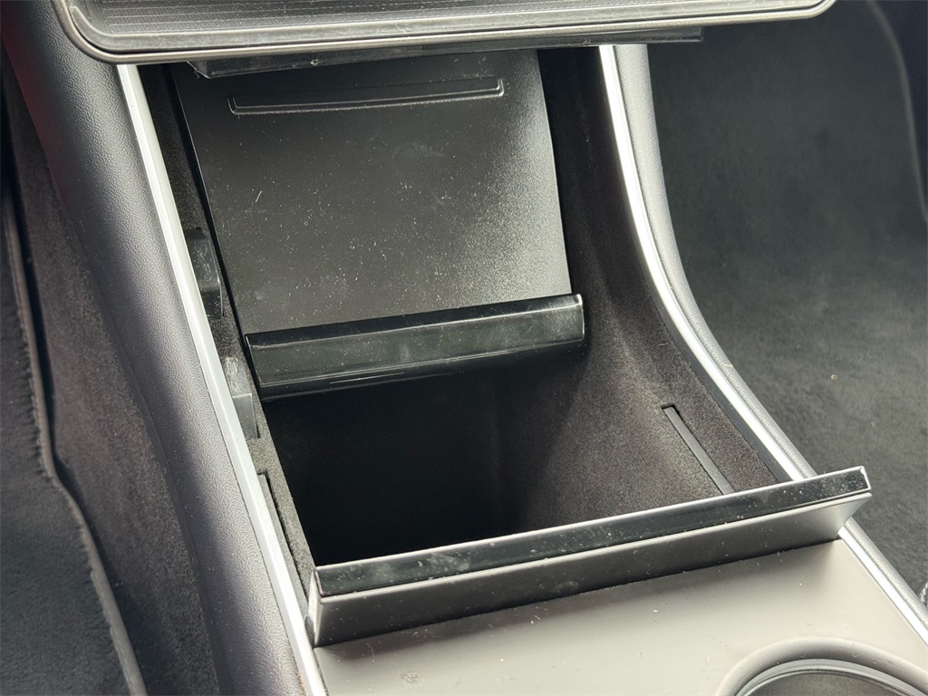 2019 Tesla Model 3 Long Range photo 25