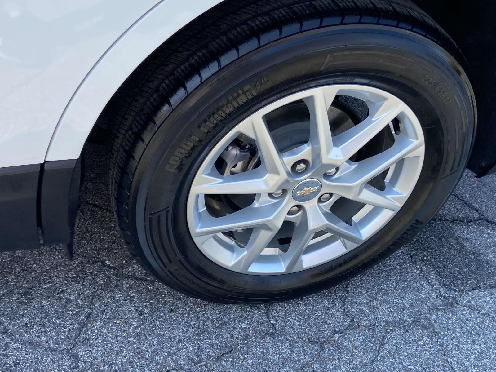 2023 Chevrolet Equinox LT photo 27