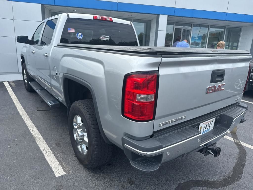 2016 Gmc Sierra 2500 HD SLT photo 4