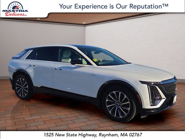 2024 Cadillac LYRIQ Sport 1