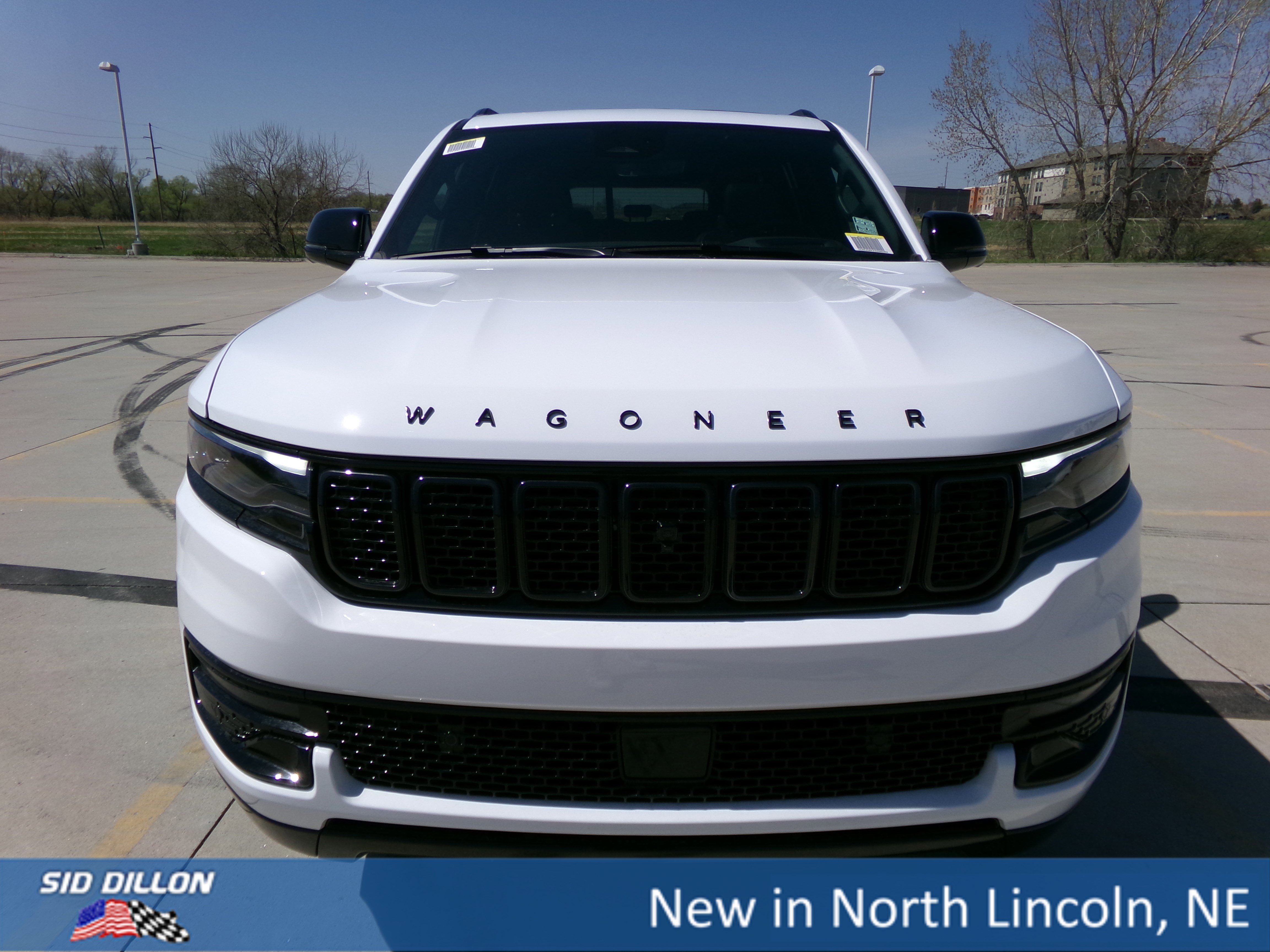2025 Jeep Wagoneer L Series II Carbide photo 3