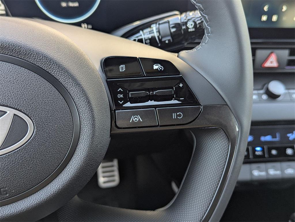 2025 Hyundai Elantra Hybrid SEL Sport photo 20