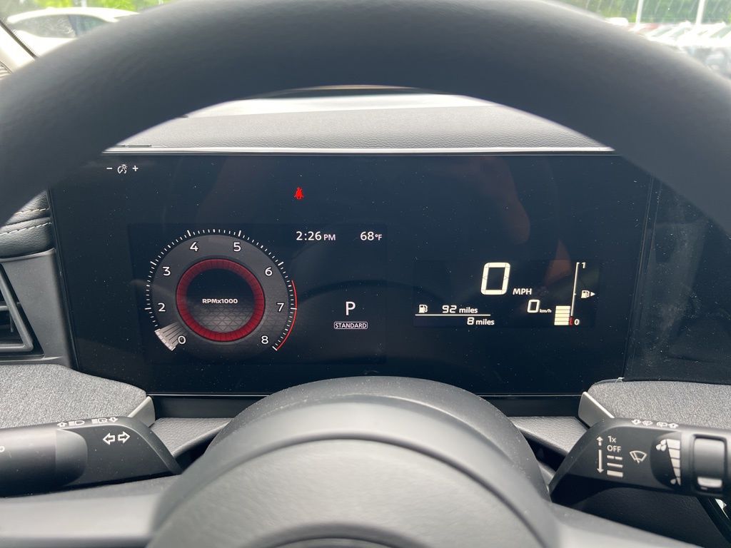 2025 Nissan Kicks SV photo 5