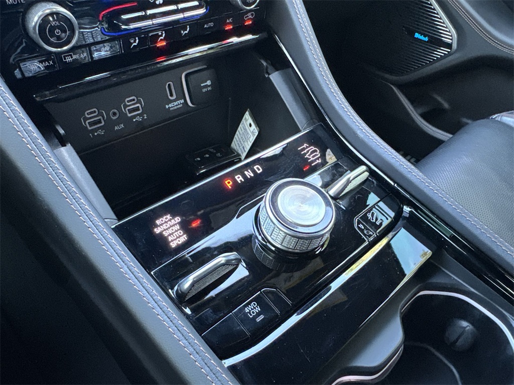 2023 Jeep Grand Cherokee Summit photo 20