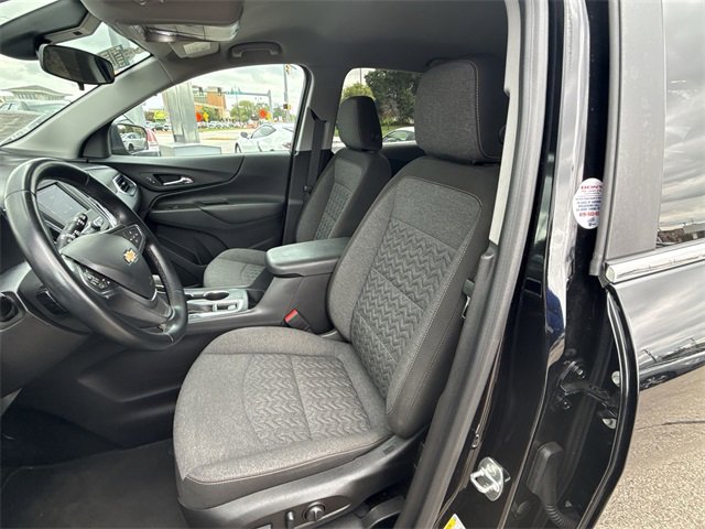 2023 Chevrolet Equinox LT photo 10