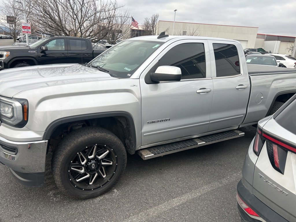 2018 Gmc Sierra 1500 SLE photo 2